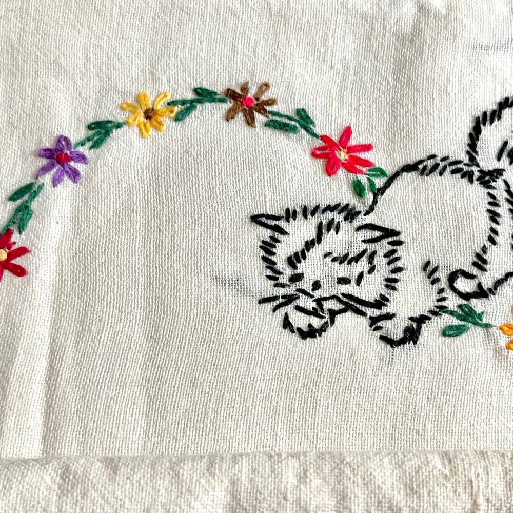 Vintage Pillowcases Hand Embroidered Kitty Cats Crocheted Lace Standard Size